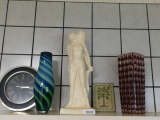 Man/Women Figurine, Swirled Vase, Flower Vase, Clock