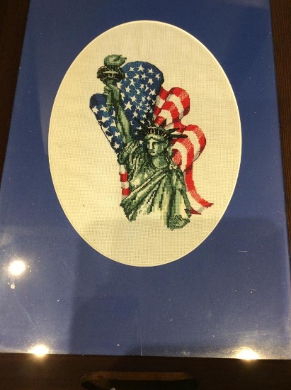 Wooden Serving Tray with Patriotic Theme