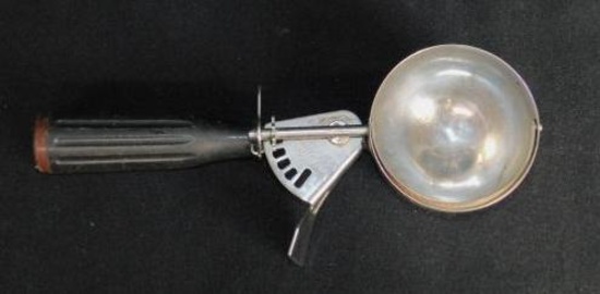 Vintage Ice Cream Scoop