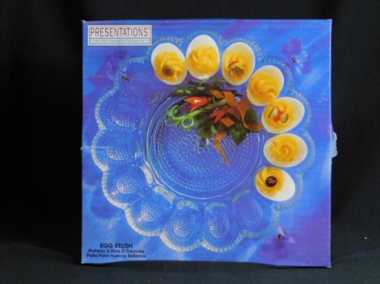 Indiana Glass Egg Relish Dish