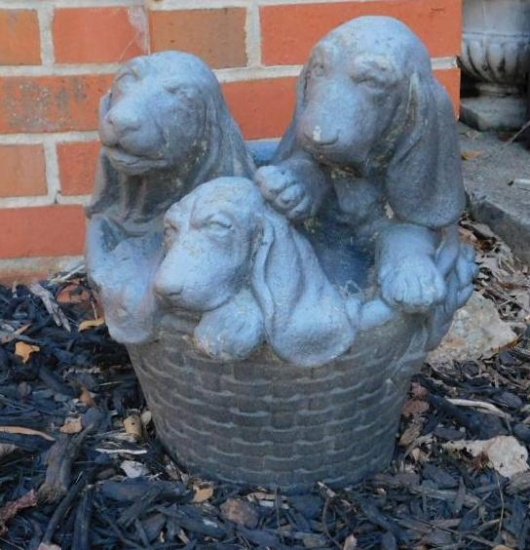 Decor For Garden, 3 Dogs In A Basket
