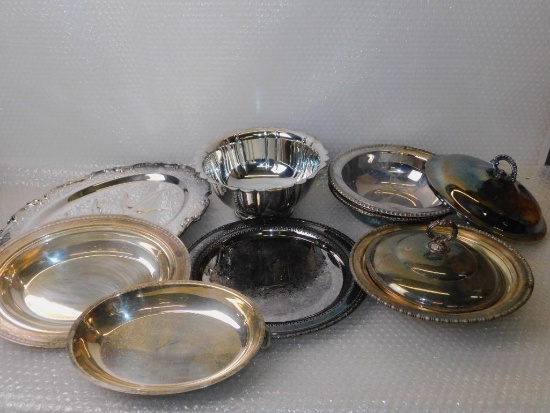Lot of 12 Serving ware