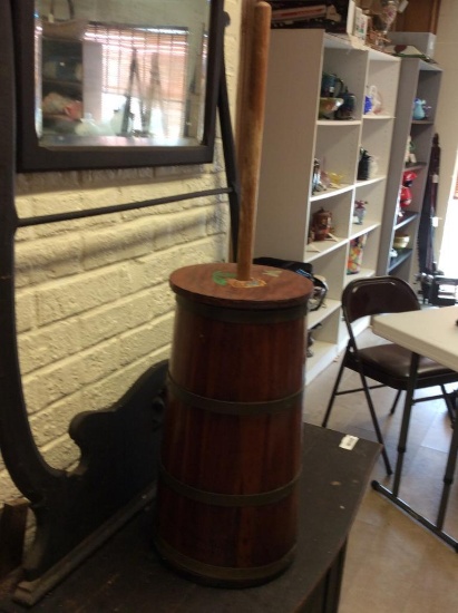 WOOD BUTTER CHURN