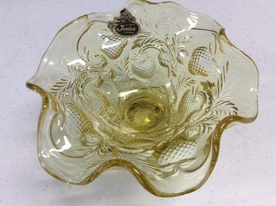 FENTON YELLOW FLUTED BOWL