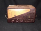 VINTAGE ZENIETH RADIO