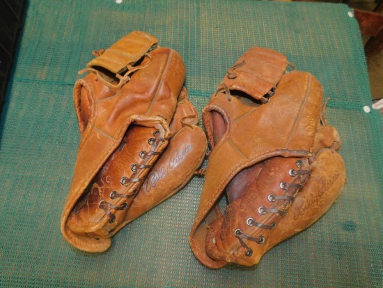 OLD BASEBALL GLOVES, PRO STYLE POCKET 1686 BILLY PIERCE