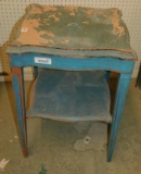 ANTIQUE SIDE TABLE