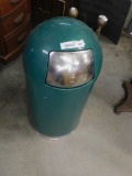 UNITED GREEN METAL TRASH CAN