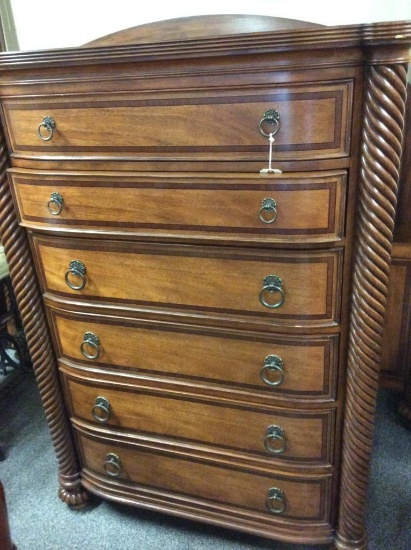 NICE HIGH CHEST OF DRAWERS