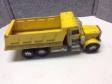 ERTL YELLOW DUMP TRUCK