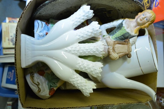 LOT W/ CERAMIC AND PORCELAIN