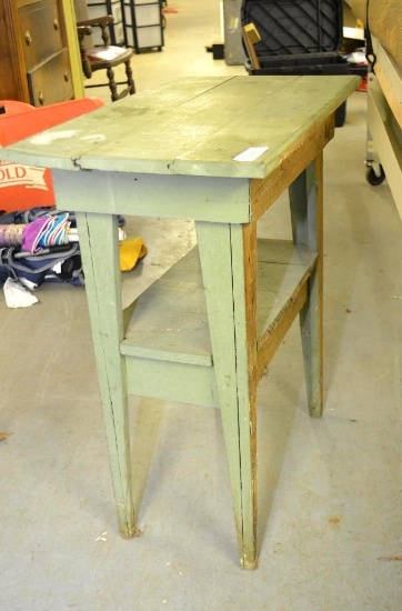 PRIMITIVE WORK TABLE
