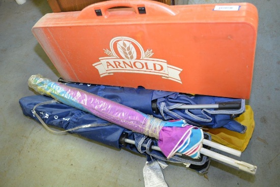 LOT OF CAMPING GEAR