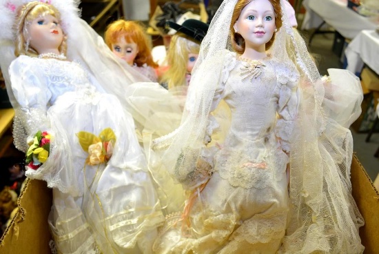 BOX LOT W/ BRIDE DOLLS
