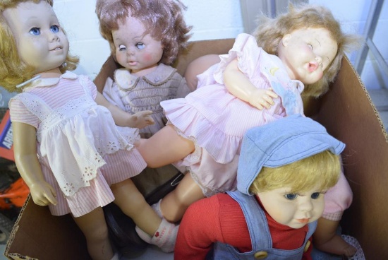 BOX LOT OF DOLLS