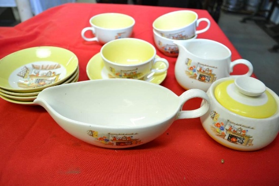 VINTAGE HOSTESS SET