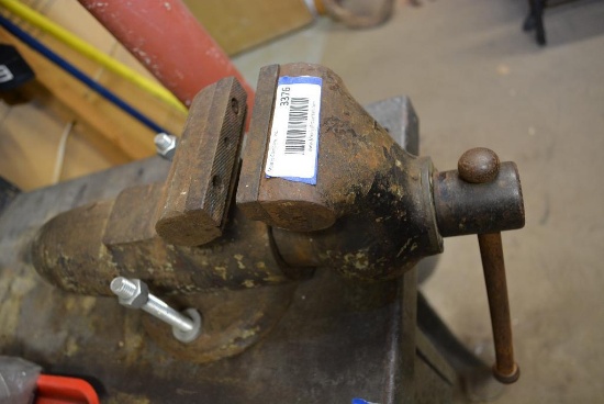 VINTAGE WILSON TABLE VISE