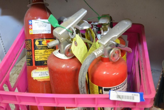 LOT OF FIRE EXTINGUISHERS