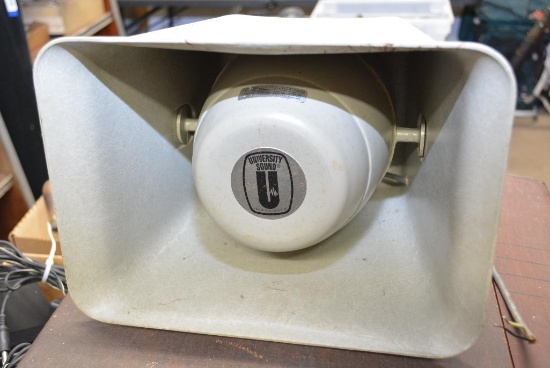 UNIVERSITY SOUND LOUD SPEAKER