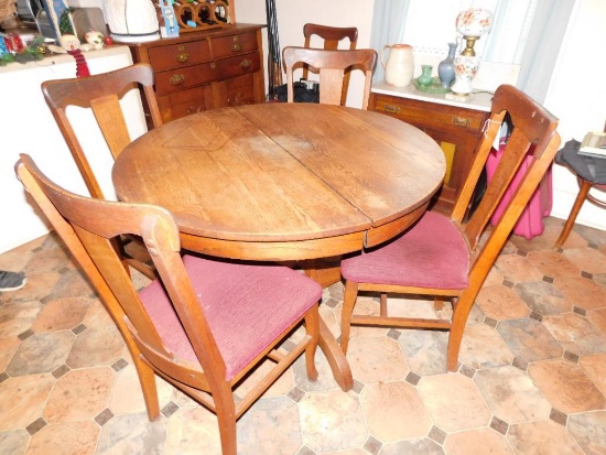 ANTIQUE OAK WOOD TABLE WITH 6 CHAIRS AND 3 LEAFS
