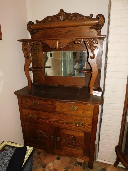 ANTIQUE OAK SIDEBOARD WITH MIRROR