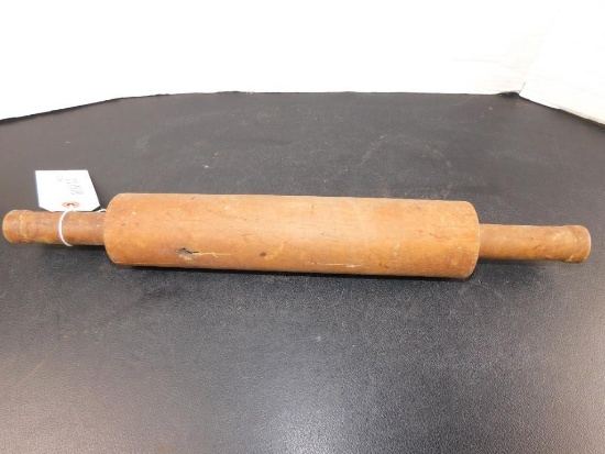 WOODEN DOUGH ROLLER