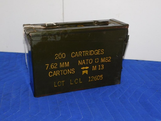 AMMO BOX, HOLDS 200 CARTRIDGES