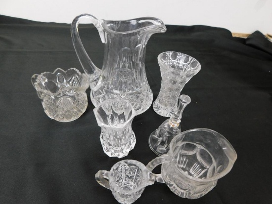 LOT OF CLEAR PATTERNED GLASS