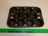CAST IRON WAGNER WARE S., MUFFIN PAN