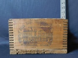 DARY RING TRAVELER CO. MANUFACTURING OF SPINNING & TWISTING TRAVELERS, TAUNTON, MASS, WOODEN CRATE