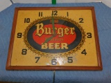 BURGER BEER CLOCK, WOOD FRAME, 15