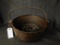GRISWOLD CAST IRON TITE-TOP DUTCH OVEN NO. 10, #310 WITH TRIVET NO. 10, #208