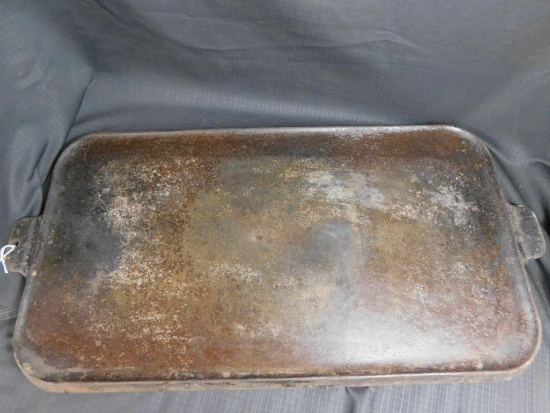 GRISWOLD, CAST IRON FLAT IRON GRIDDLE