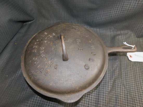 GRISWOLD NO. 8, CAST IRON PAN #777 WITH GRISWOLD NO. 8 LID #468