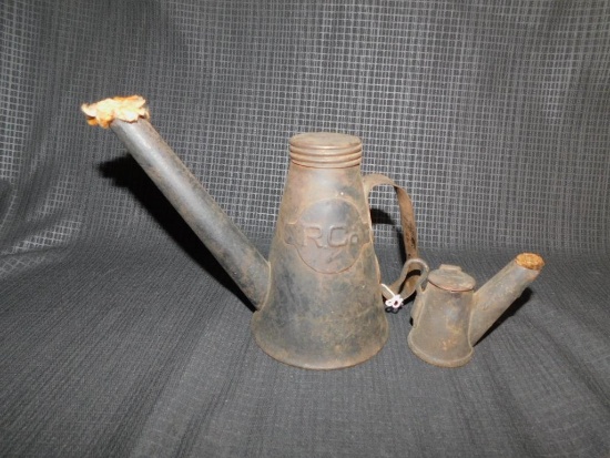 EAGLE OIL CAN R. CO. 7" T, MINITAKE OIL, NOT MARKED 4" T