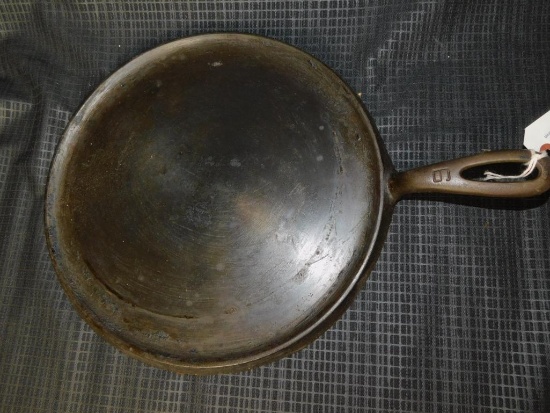 GRISWOLD CAST IRON GRIDDLE NO. 9, #609B