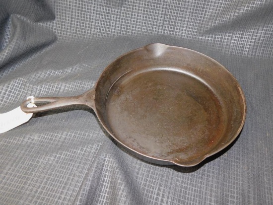 WAPAK CAST IRON SKILLET NO. 8