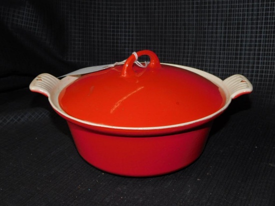 GRISWOLD NO. 68 RED ENAMEL DUTCH OVEN WITH LID NO. 680