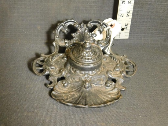 DECORATIVE CAST IRON INKWELL, #JM18B
