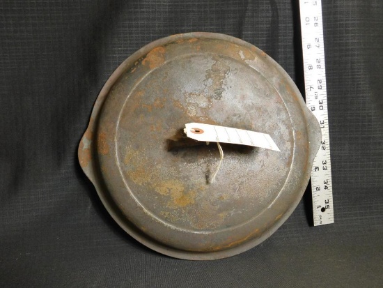 GRISWOLD CAST IRON LID, NO. 8, #1098B