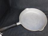 GRISWOLD #A2108 CAST IRON SKILLET