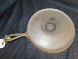 ERIE NO. 8 CAST IRON FLAT GRIDDLE #738