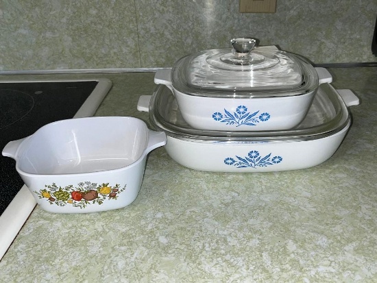 3 PC CORNING WARE, 2 WITH LIDS