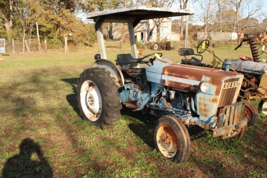 Ford 2000 Diesel Tractor