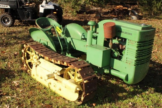 John Deere Model IL Crawler
