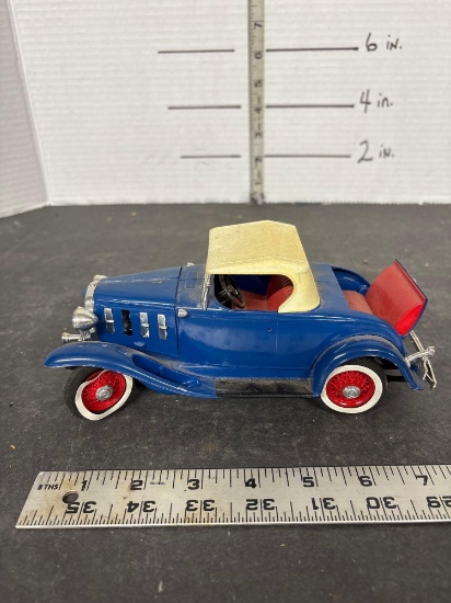 1932 Chevy Roadster Hubley Diecast Car, extra wheel in trunk.