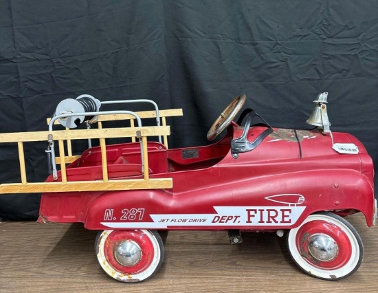 Glide Ride Jet Flow Drive Pedal Powered Fire Truck No. 281