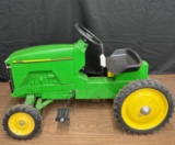 ERTL John Deere 8310 Pedal Tractor