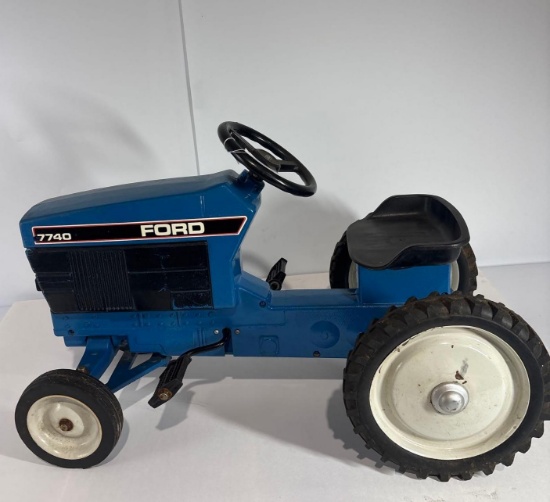 Ford 7740 Pedal Tractor, ERTL