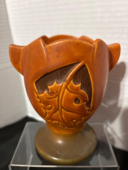 Roseville Vase, 779-5